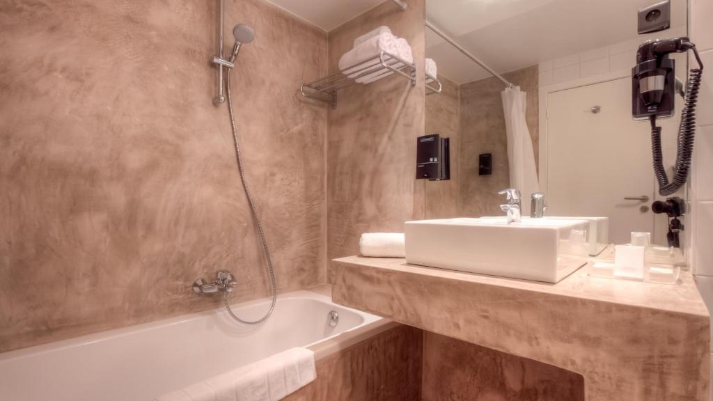 Hotel St James มงส์ ห้อง รูปภาพ