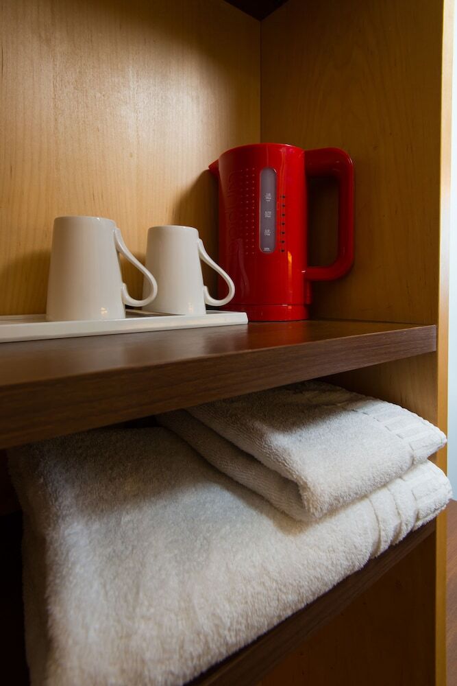 Hotel St James มงส์ ภายนอก รูปภาพ